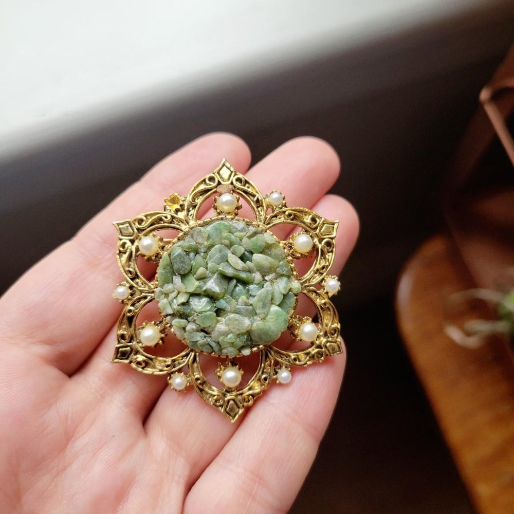 Vintage Genuine Jade Pearl Lapel Brooch Pin